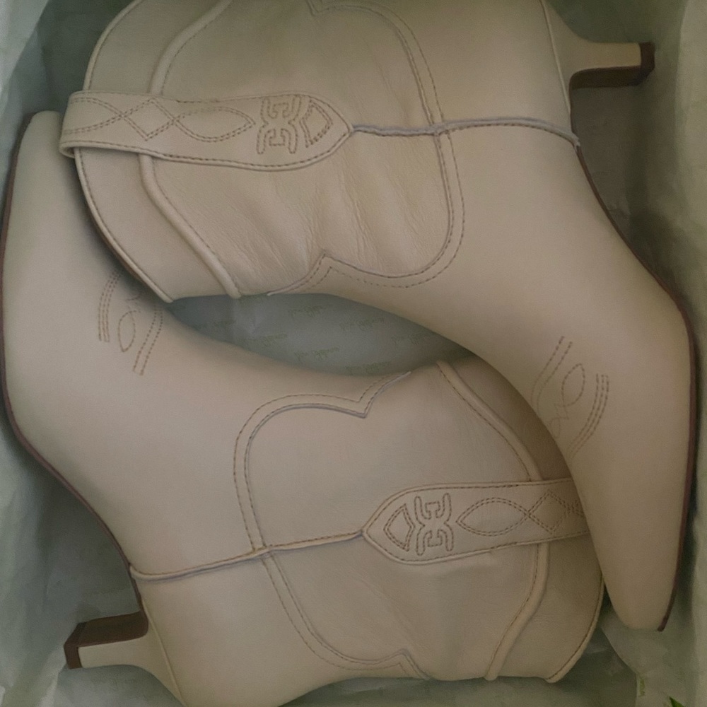 Sam Edelman Taryn Western Bootie
